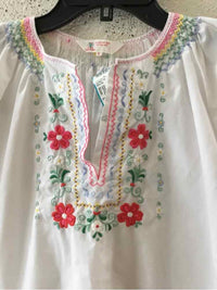 DAFFODIL White Multi Size L Shirt