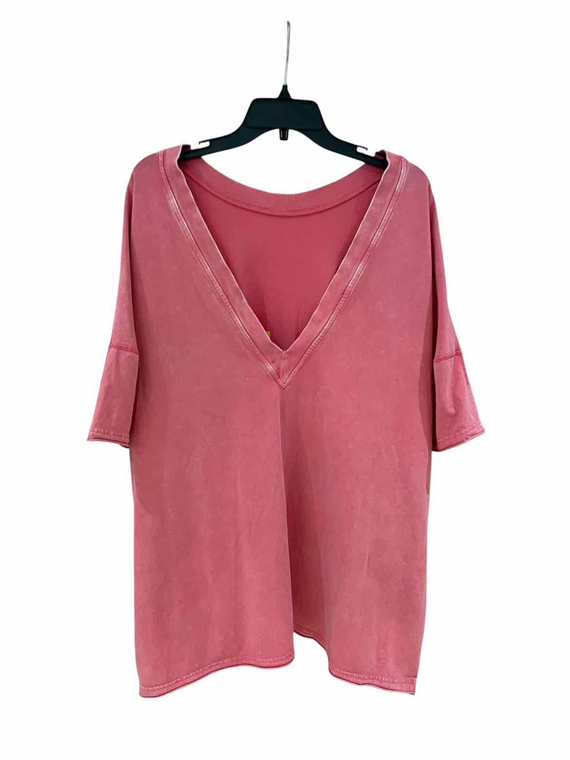 Free People Movement Bubblegum pink Size M Sweatshirt