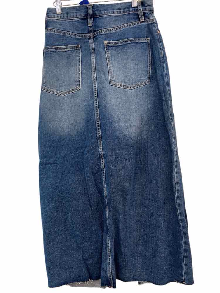 Driftwood Dark Wash Size S Skirt