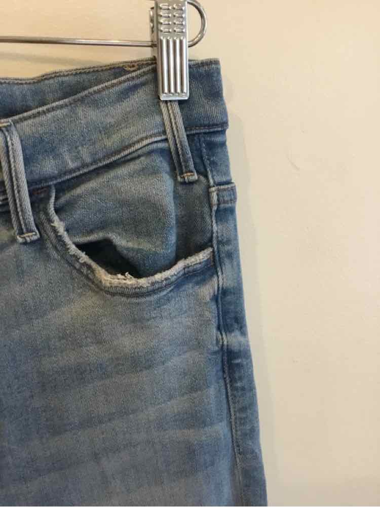 Mother Light Wash Size 28 Jeans