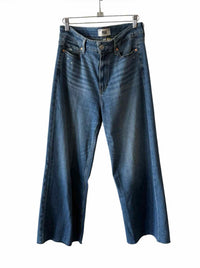 Paige Medium Wash Size 29 Jeans