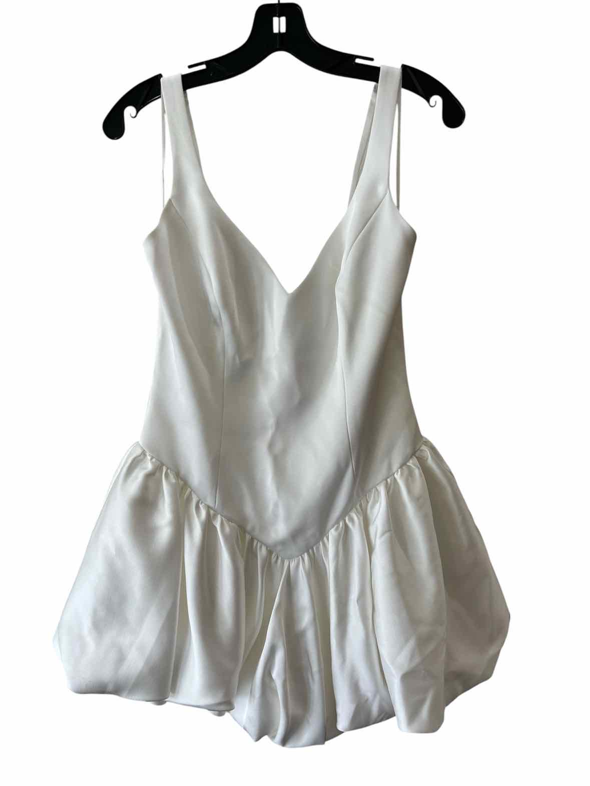Bardot White Size M Dress