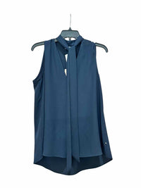 Pearl Navy Size M Shirt