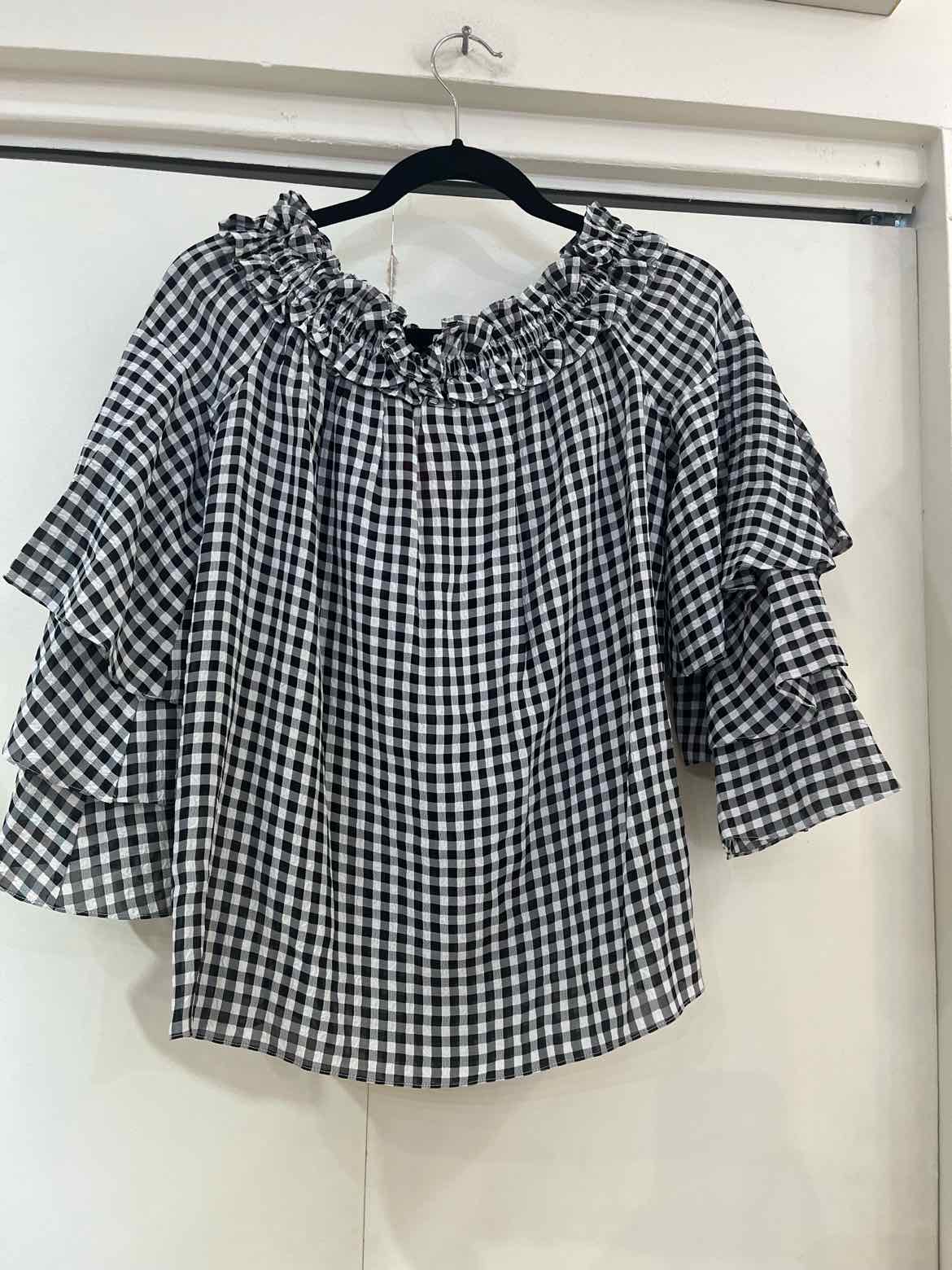 Michael Kors Collection Black and white Size M Shirt