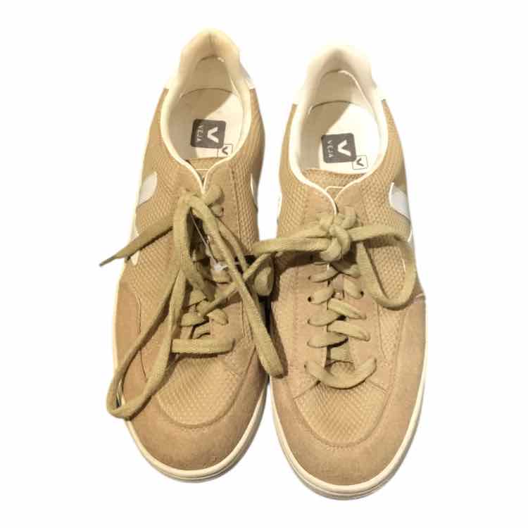 Veja Tan Size 9.5 Shoes