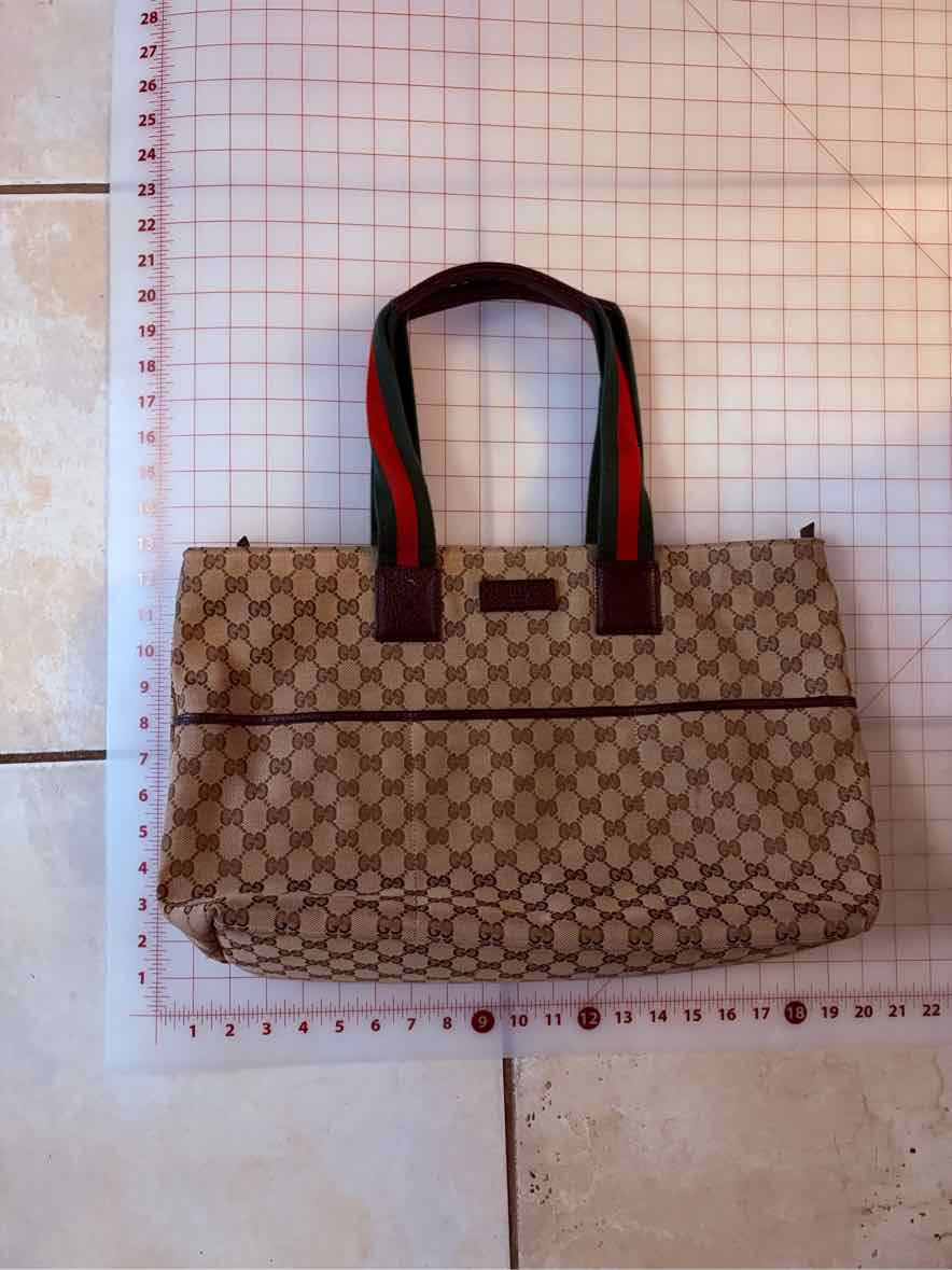 Gucci Tan Handbag
