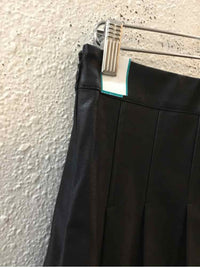 Le Lis Black Size M Skirt