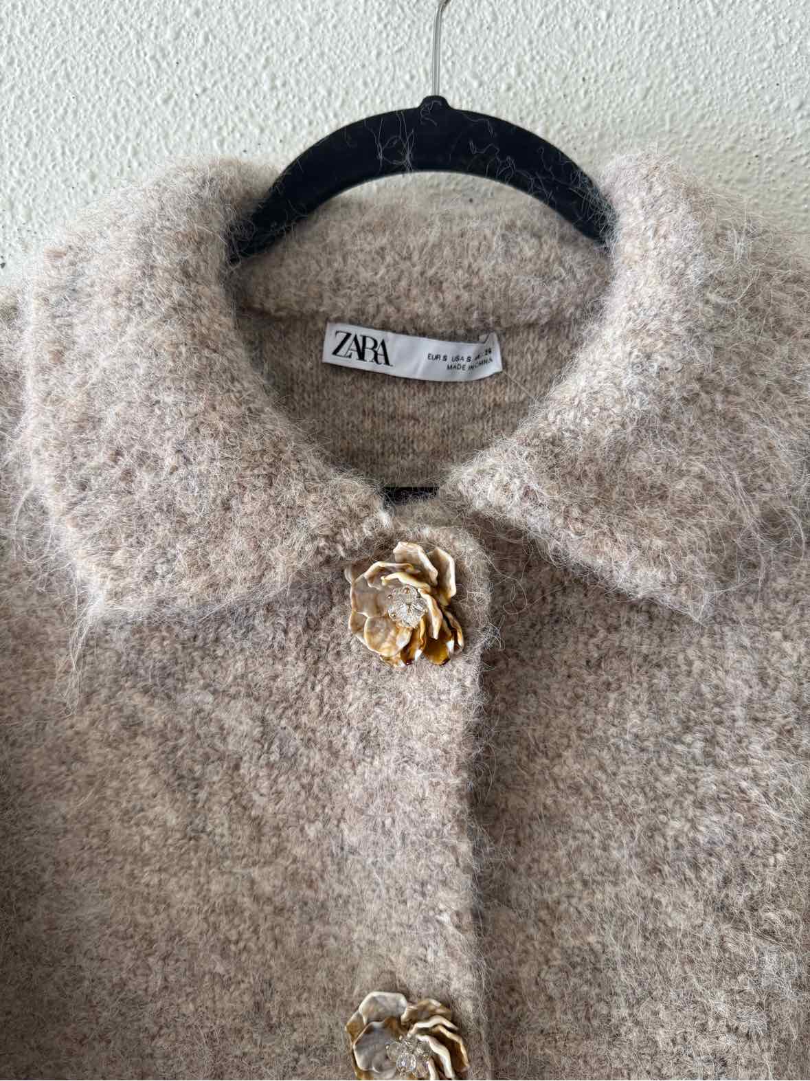 Zara Beige Multi Size S Cardigan