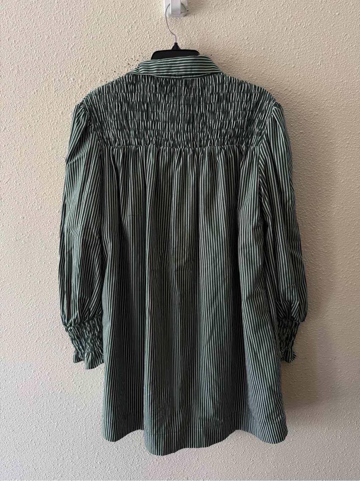 Aureum Green and White Size M Dress
