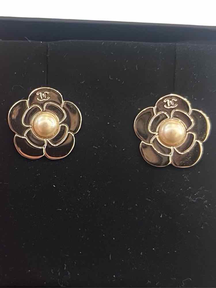 Chanel Silver Earrings