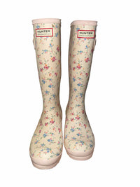 Hunter White and Pink Size 5 Shoes