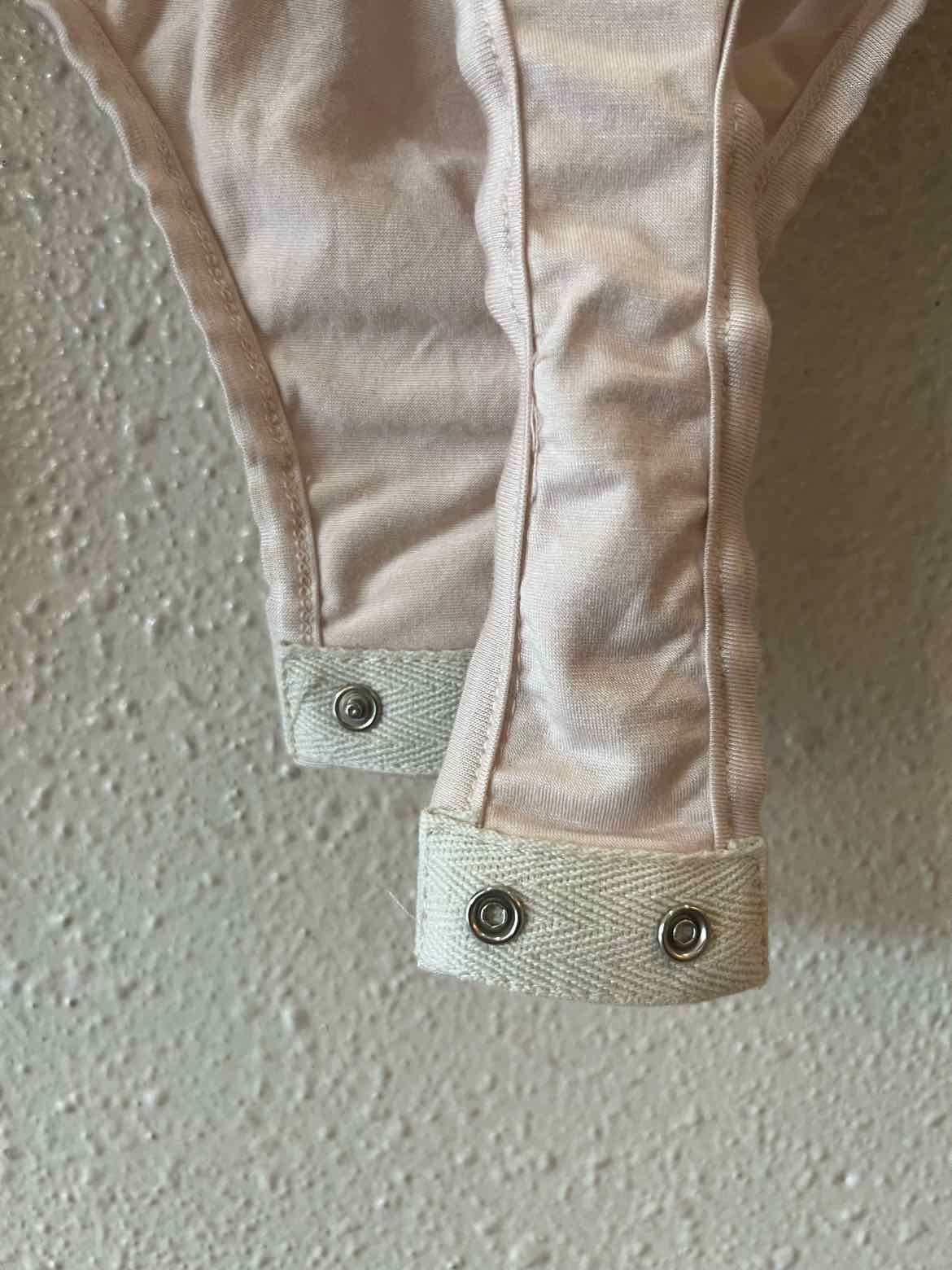 buddy love beige and black Size XS Bodysuit