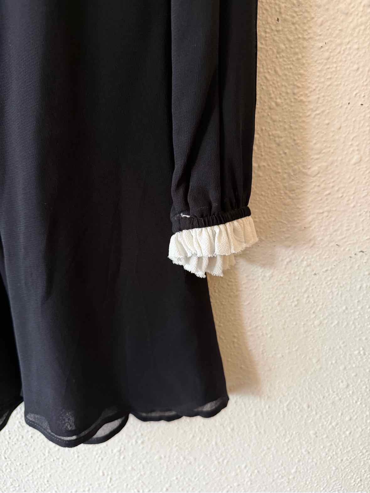 Reformation Black and white Size 4 Dress
