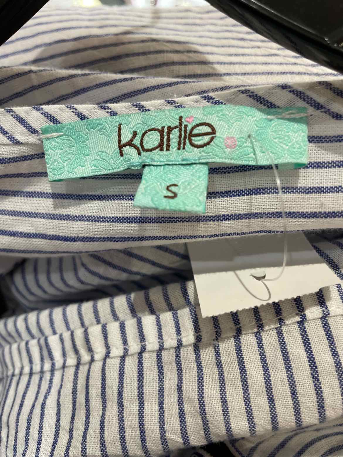 Karlie White/Blue Size S Blouse