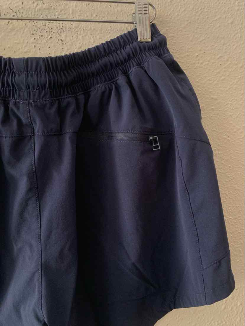 tasc Navy Size M Shorts