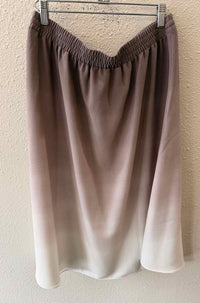 Ann Taylor Factory Taupe and White Size M Skirt