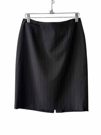 Ann Taylor LOFT black and red Size 4P Skirt