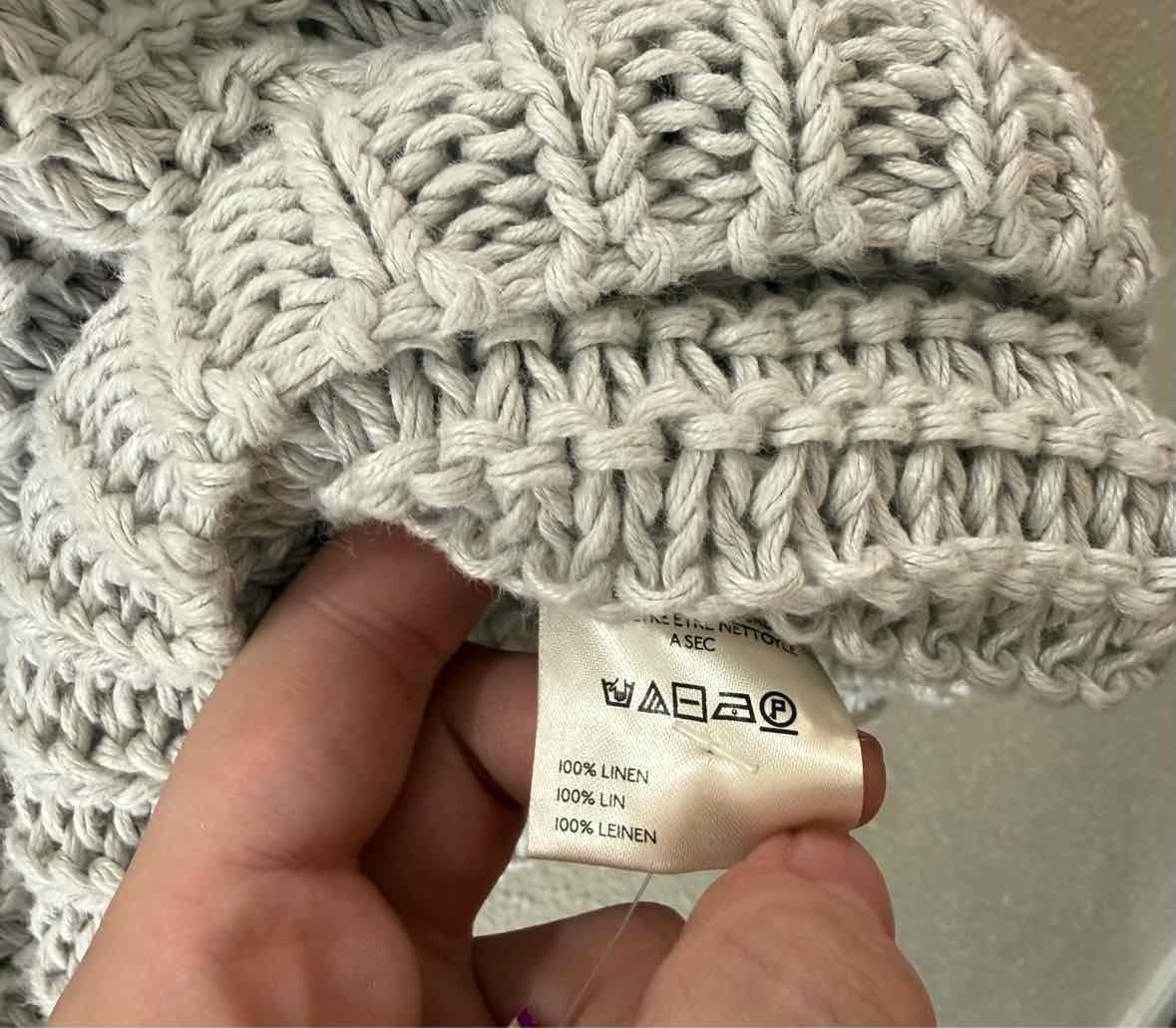 We The Free Gray Size XS Sweater