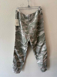 Mother Camo Size 30 Pants