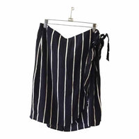 LOFT Navy and White Size 18 Skirt