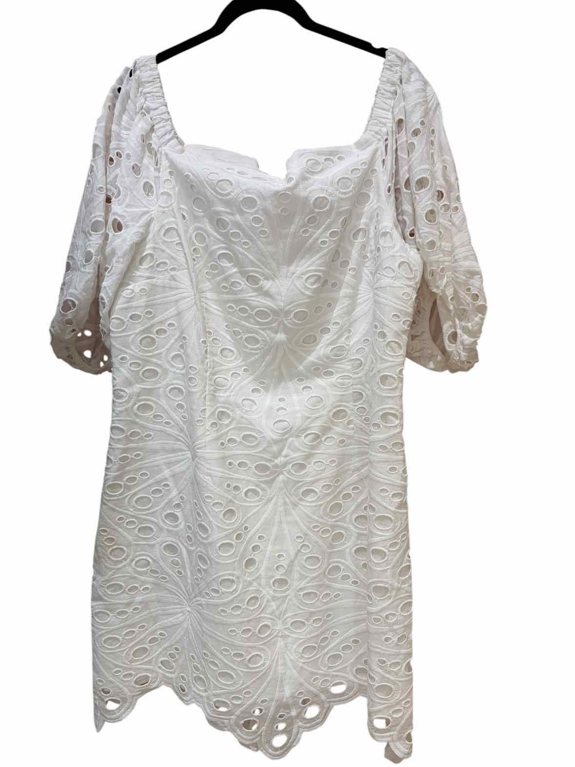 Trina Turk White Size 16 Dress