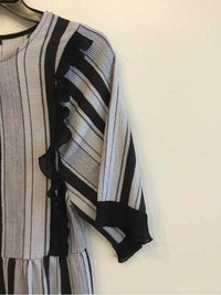 Zara Black and white Size S Dress