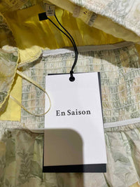 En Saison Yellow and Green Size L Shirt