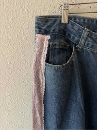 Fashion Nova Medium Wash Size 9 Jeans