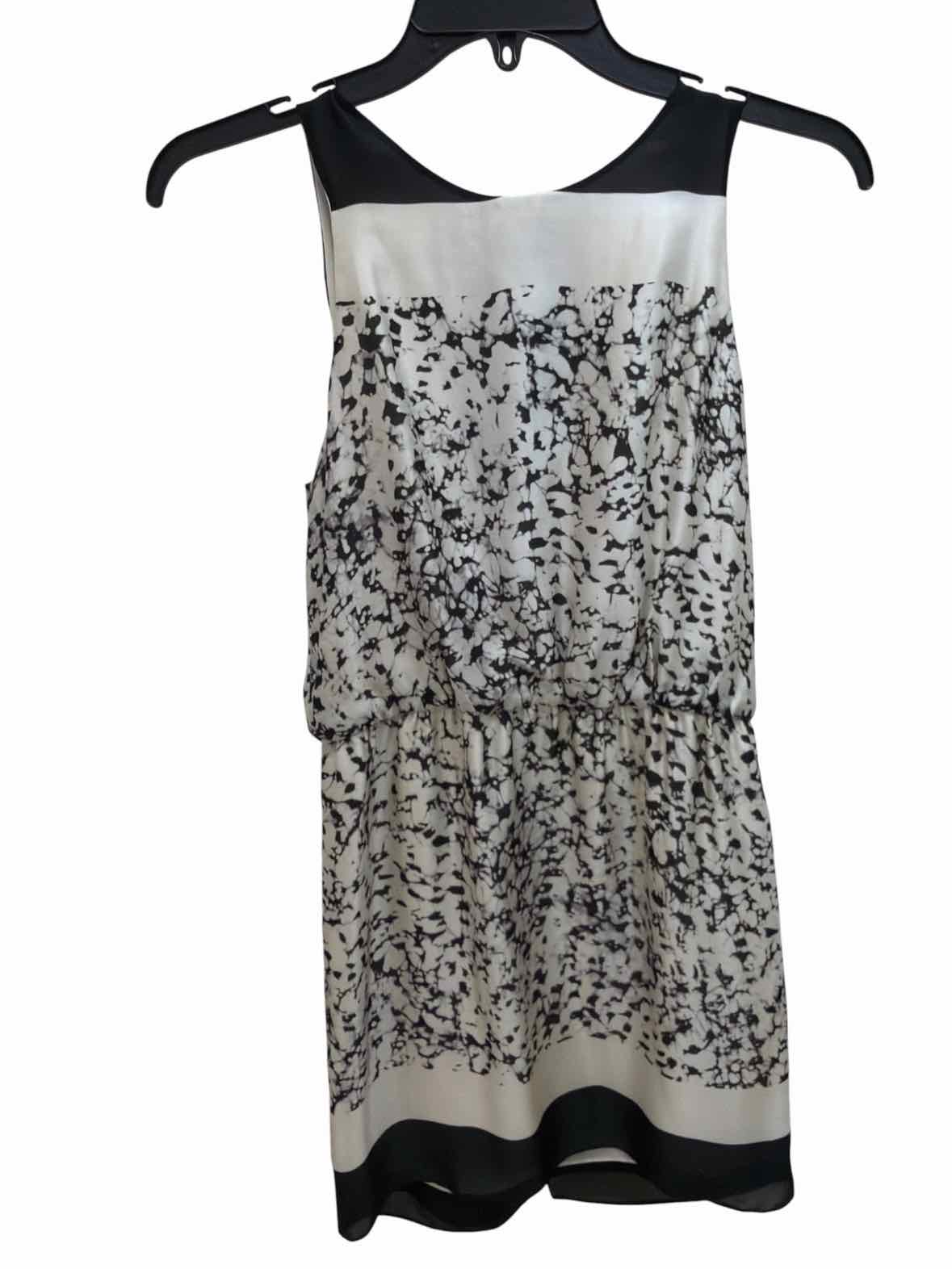 Halston Heritage Cream and Black Size 0 Dress