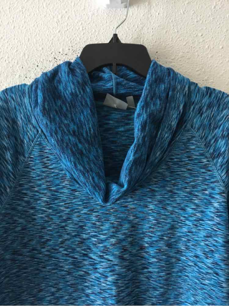 Athleta Blue and Black Size L Shirt