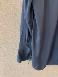 Theory dusty blue Size M Shirt