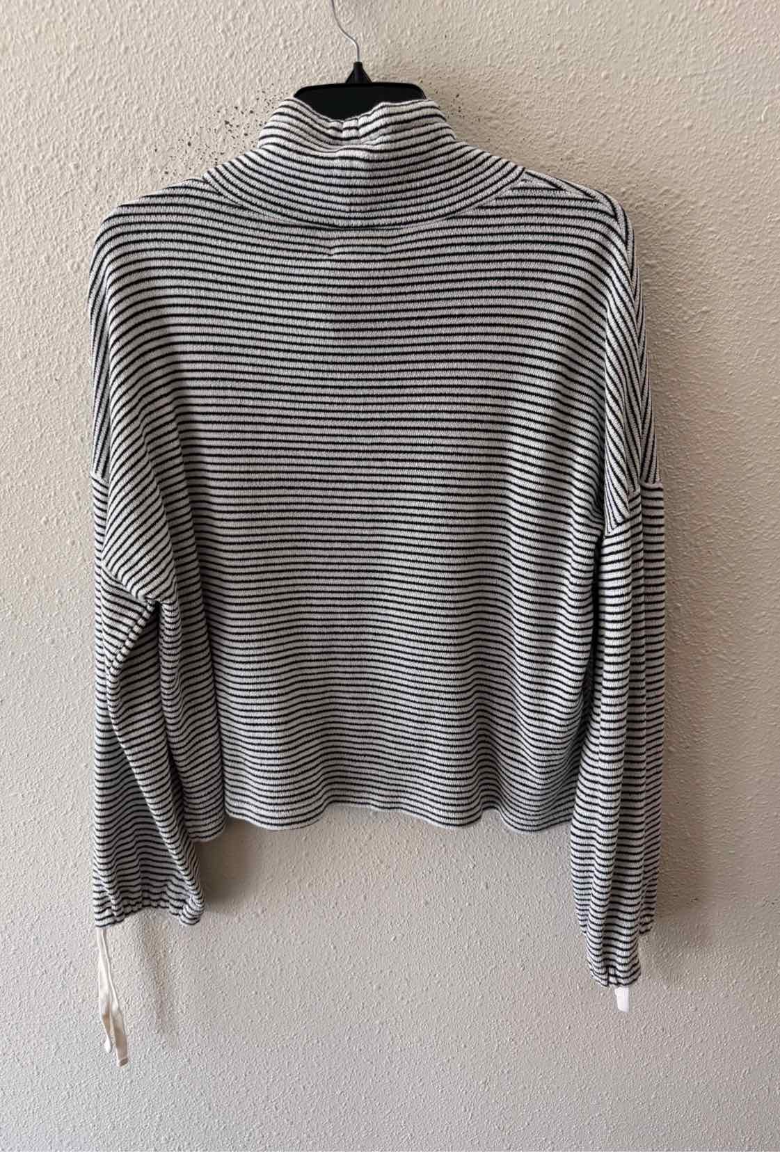 mile(s) by Madewell White and black Size L Sweater
