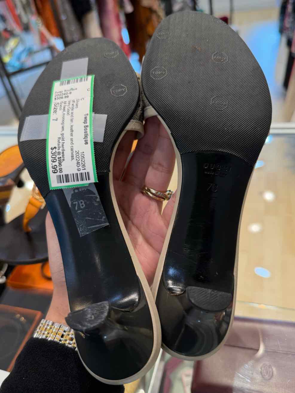 Gucci off white and tan Size 7 Shoes