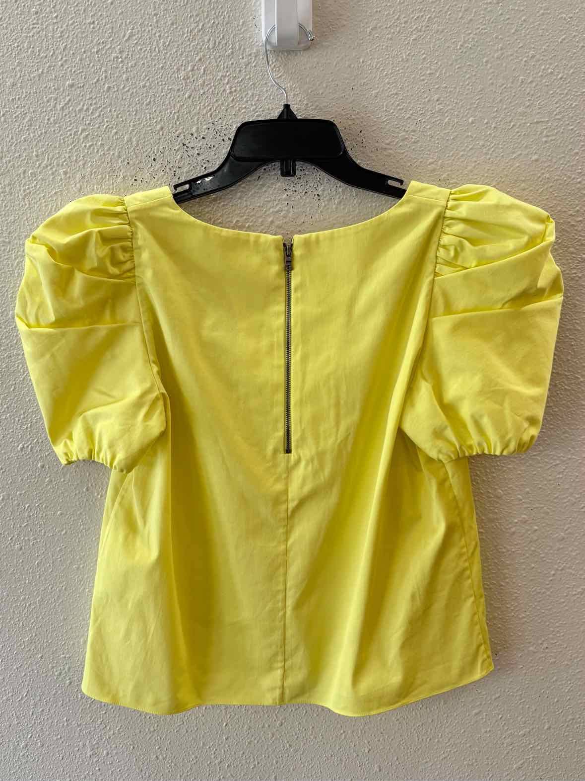 alice + olivia Yellow Size M Shirt