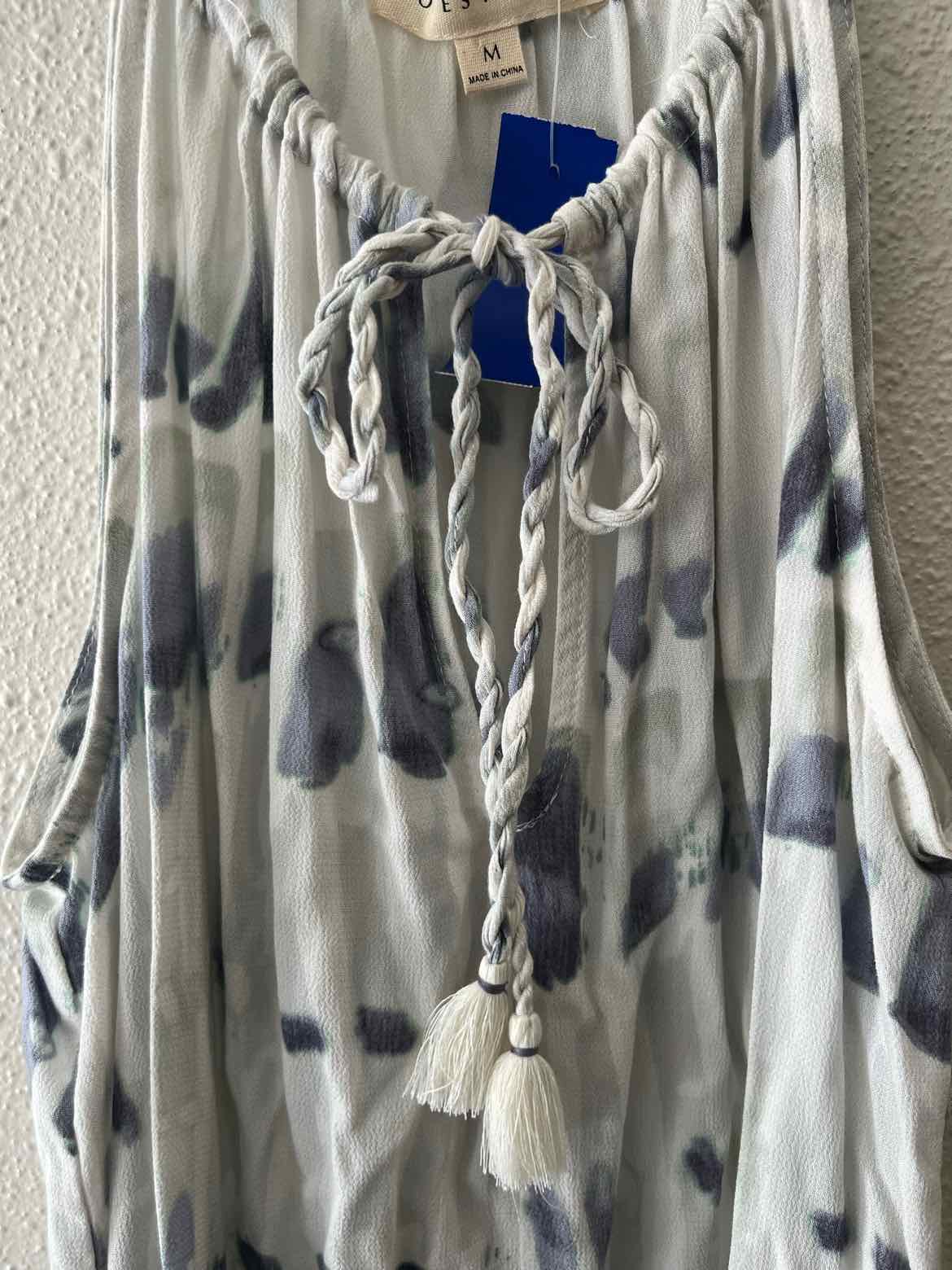 Love Stitch Blue and White Size M Shirt