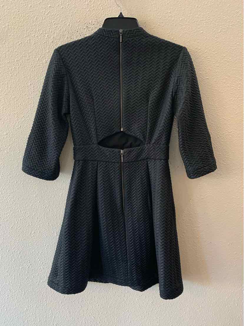 Artelier Nicole Mil. Black Size No Label Dress
