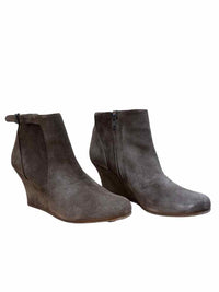 Lanvin Taupe Size 40 Shoes