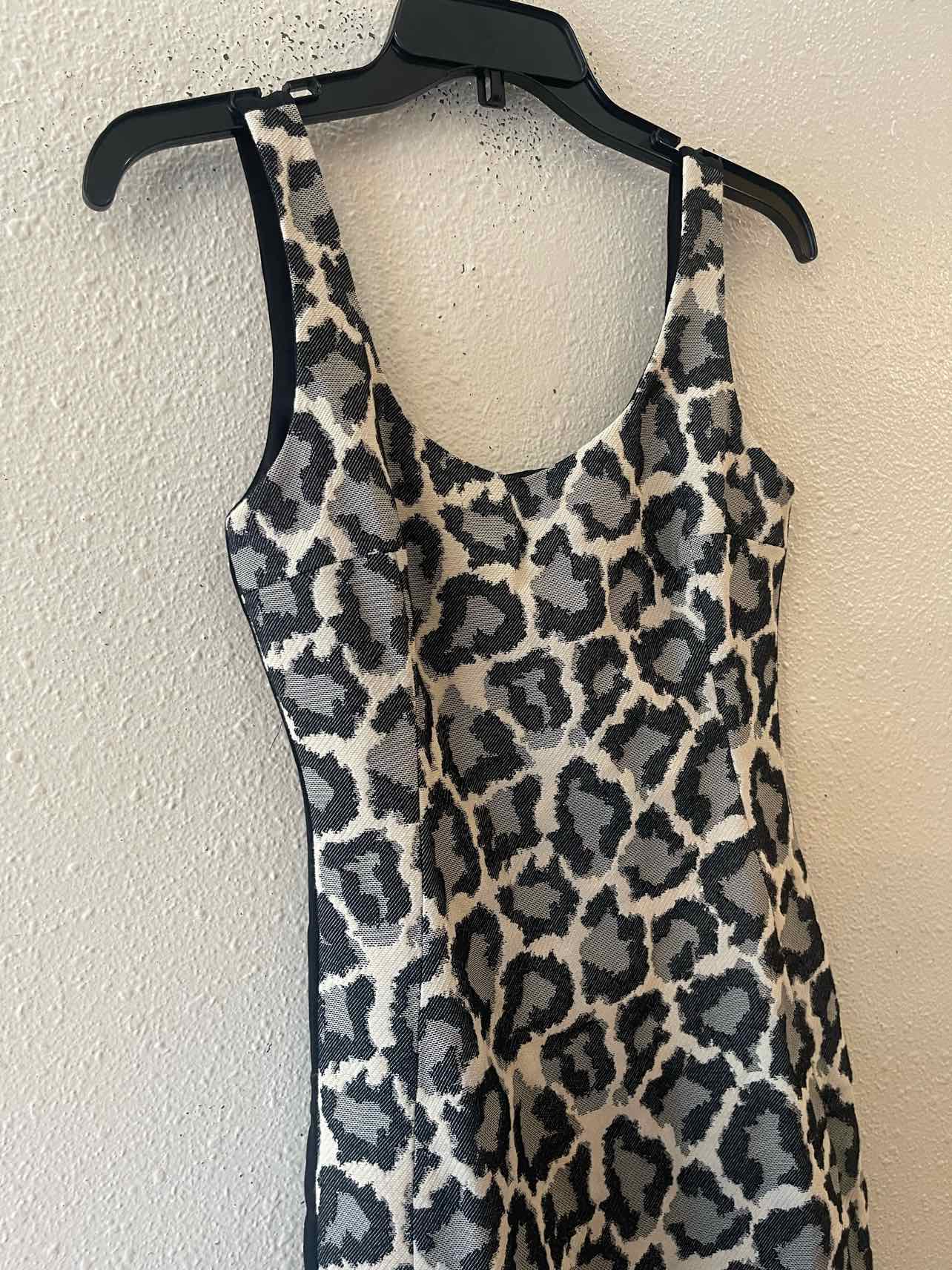 diane von furstenberg Black Multi Size 2 Dress