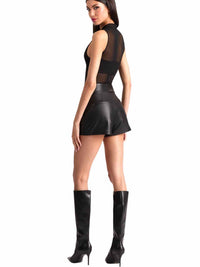 alice + olivia Black Size 2 Shorts