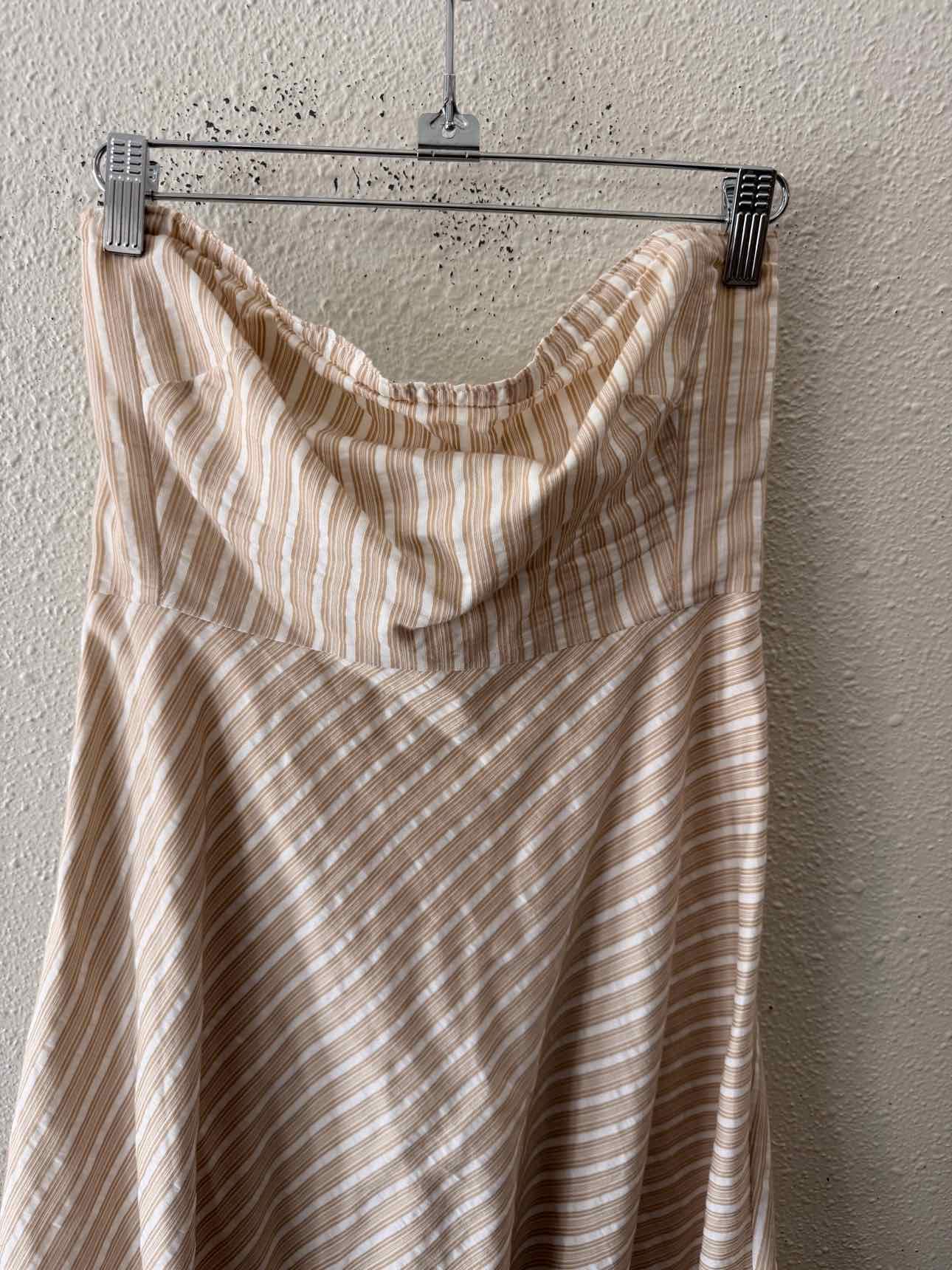 J Crew Beige and White Size 4 Dress