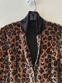 Elie Tahari leopard Size M Blazer