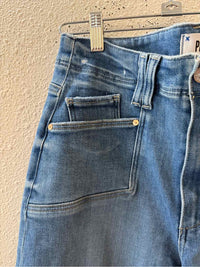 Paige Medium Wash Size 29 Jeans