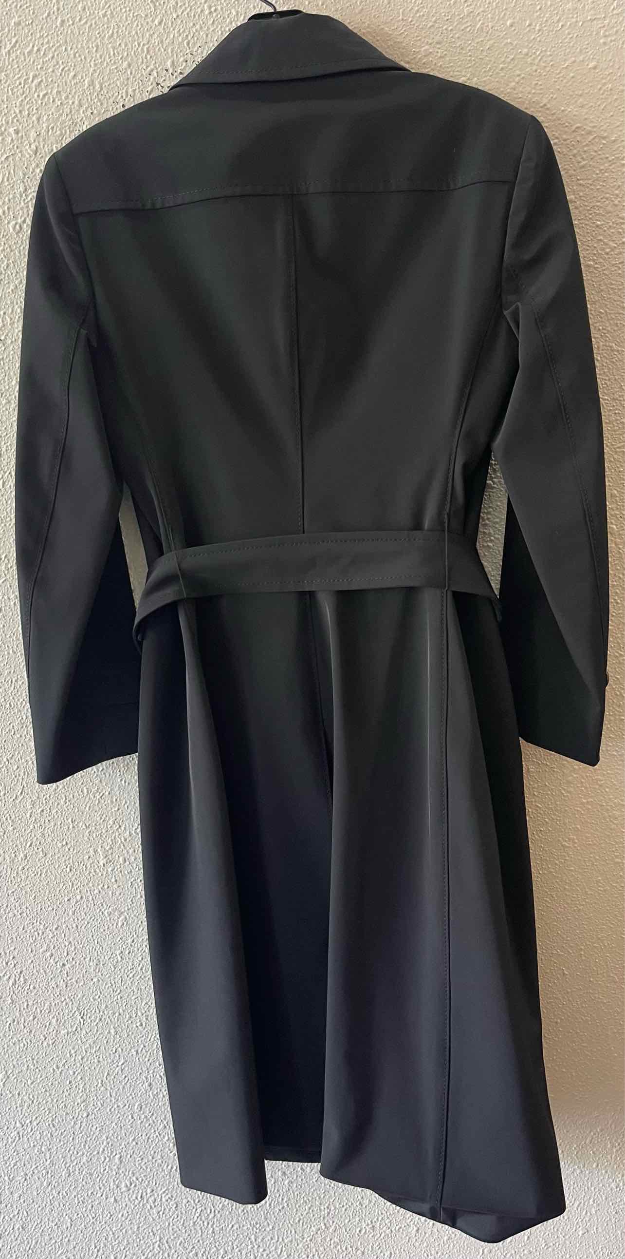 Prada Black Size 42 Coat