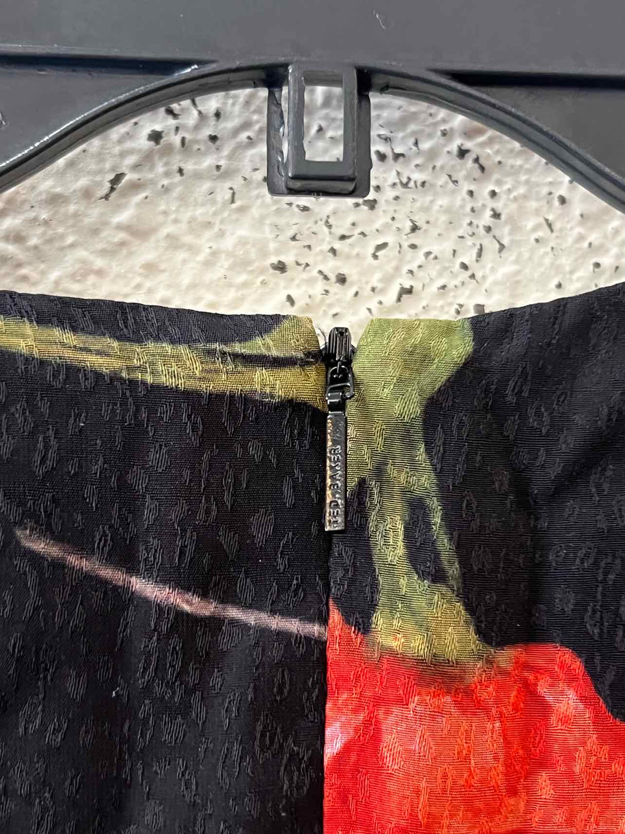 Ted Baker Black Multi Size 0 Dress