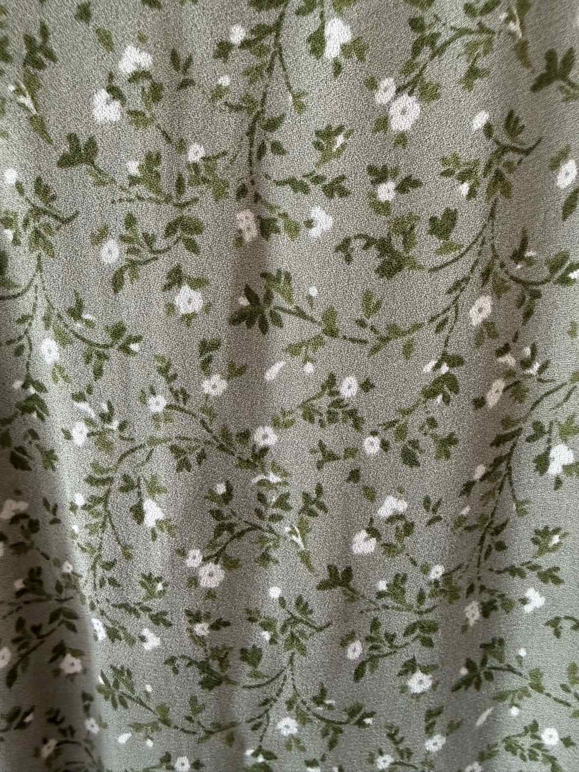 Reformation Sage Green and White Size 4 Dress
