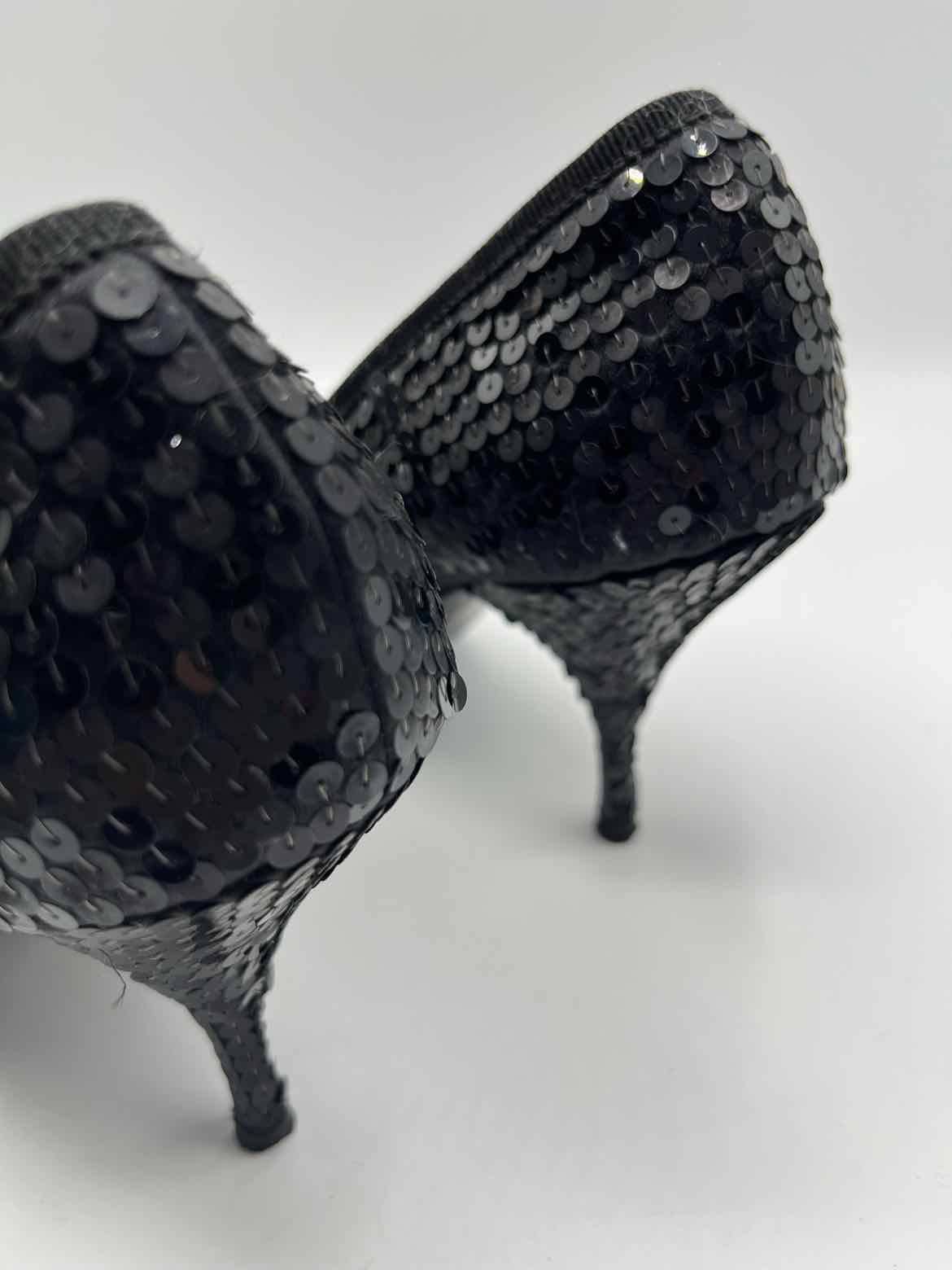 Prada Black Size 40 Shoes