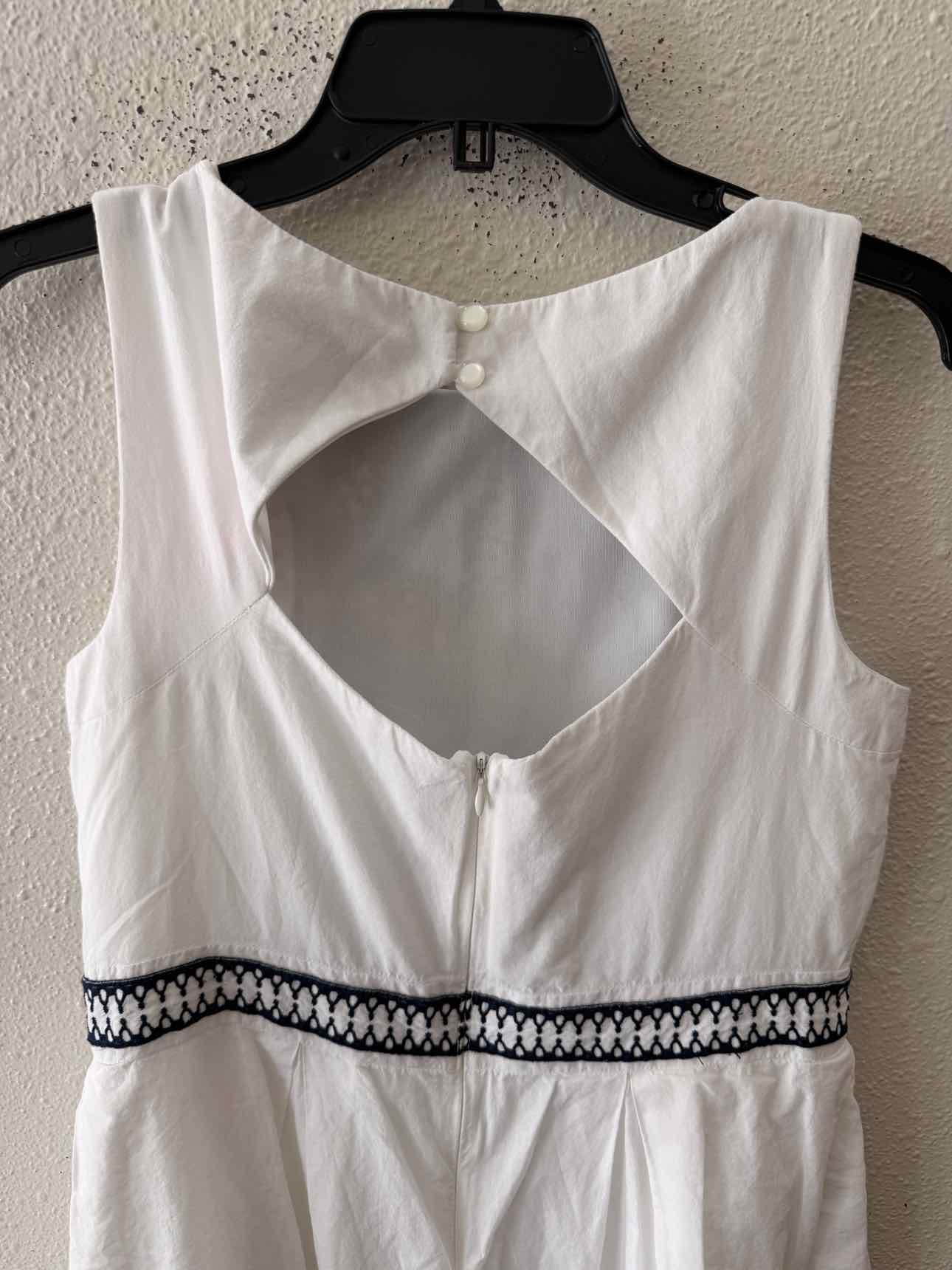 Taylor White and navy Size 8 Dress
