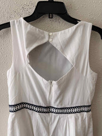 Taylor White and navy Size 8 Dress