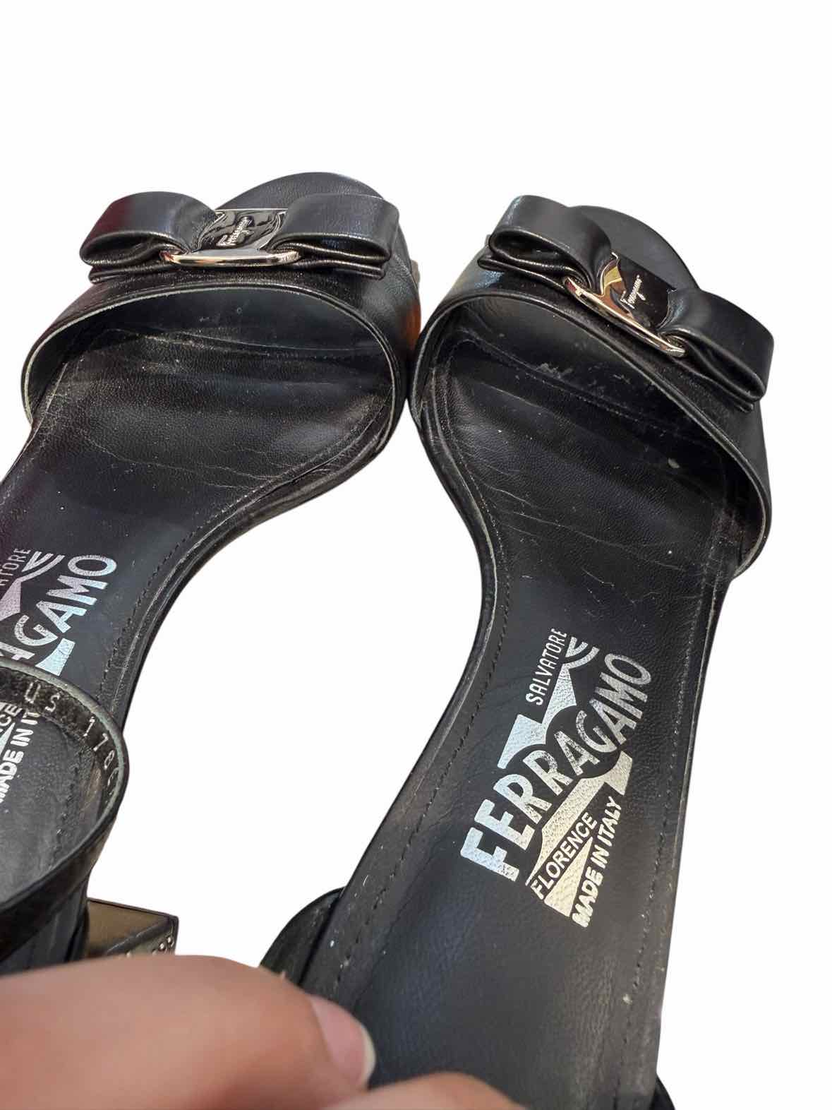 Salvatore Ferragamo Black Size 8 Shoes