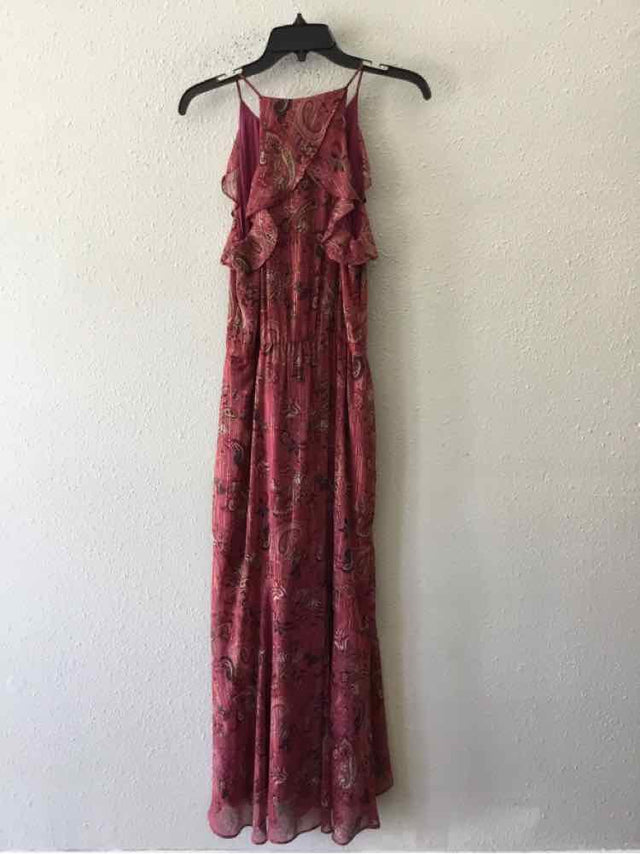 White House Blk Mkt Raspberry Size 8P Dress